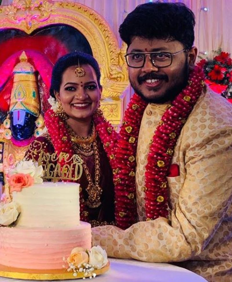 vijay tv super singer sai saran got marriage photo goes viral
