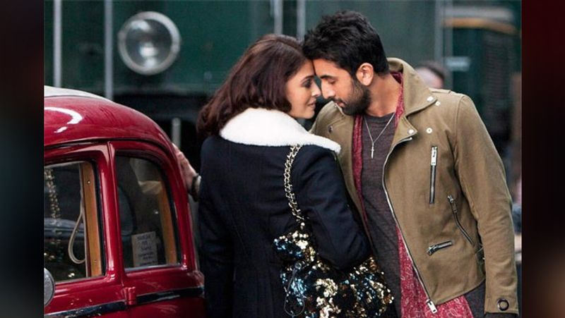 jaya bachchan angry to see bahu Aishwarya Rai Bachchan intimate with ranbir kapoor BRD
