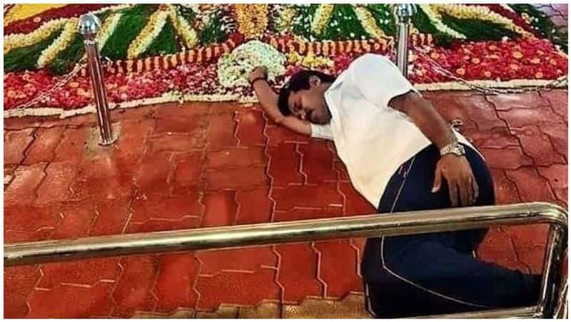 The ugliness heard in the middle of the night at Karunanidhi's tomb ... pity for the shadow
