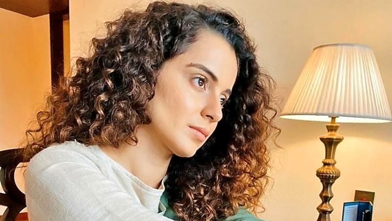 Actress Kangana Ranaut pays tribute to Sardar Patel mah