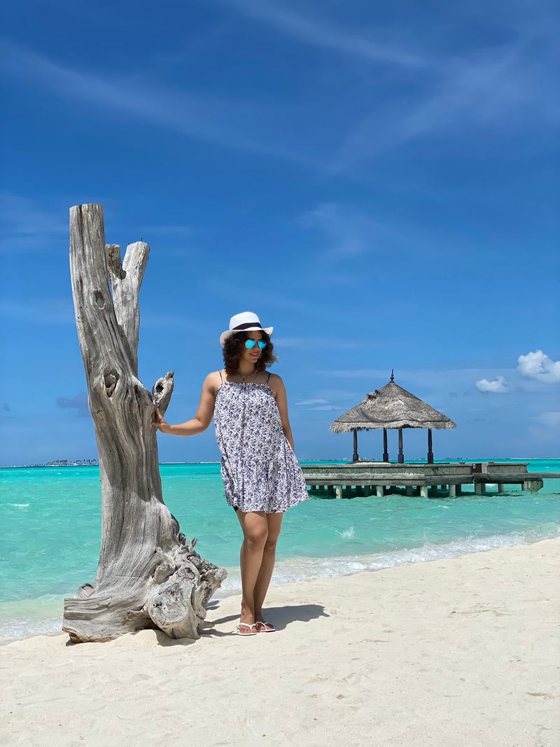 Indian Badminton player Saina nehwal hot Instagram photos in Maldives CRA