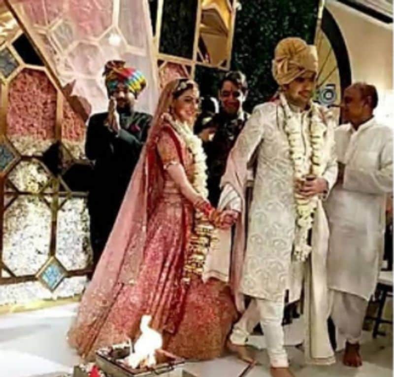Kajal aggarwal gautam kitchlu Marriage Moment Photos going viral