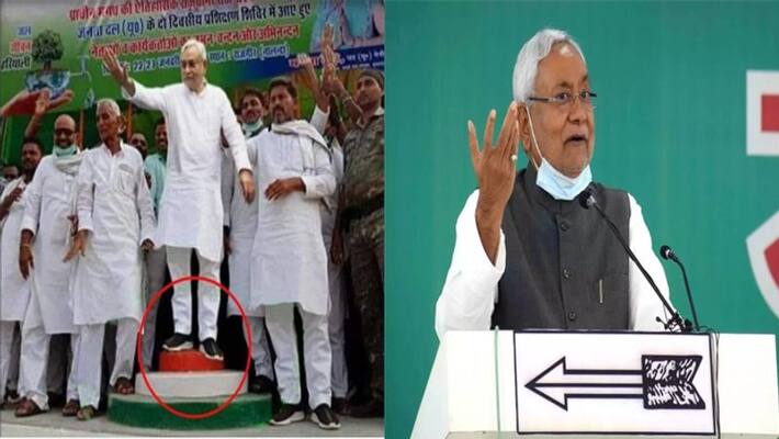 Fact Check: reality of nitish kumar viral photo of standing on Indian flag coloured stage dva Fact Check: reality of nitish kumar viral photo of standing on Indian flag coloured stage dva