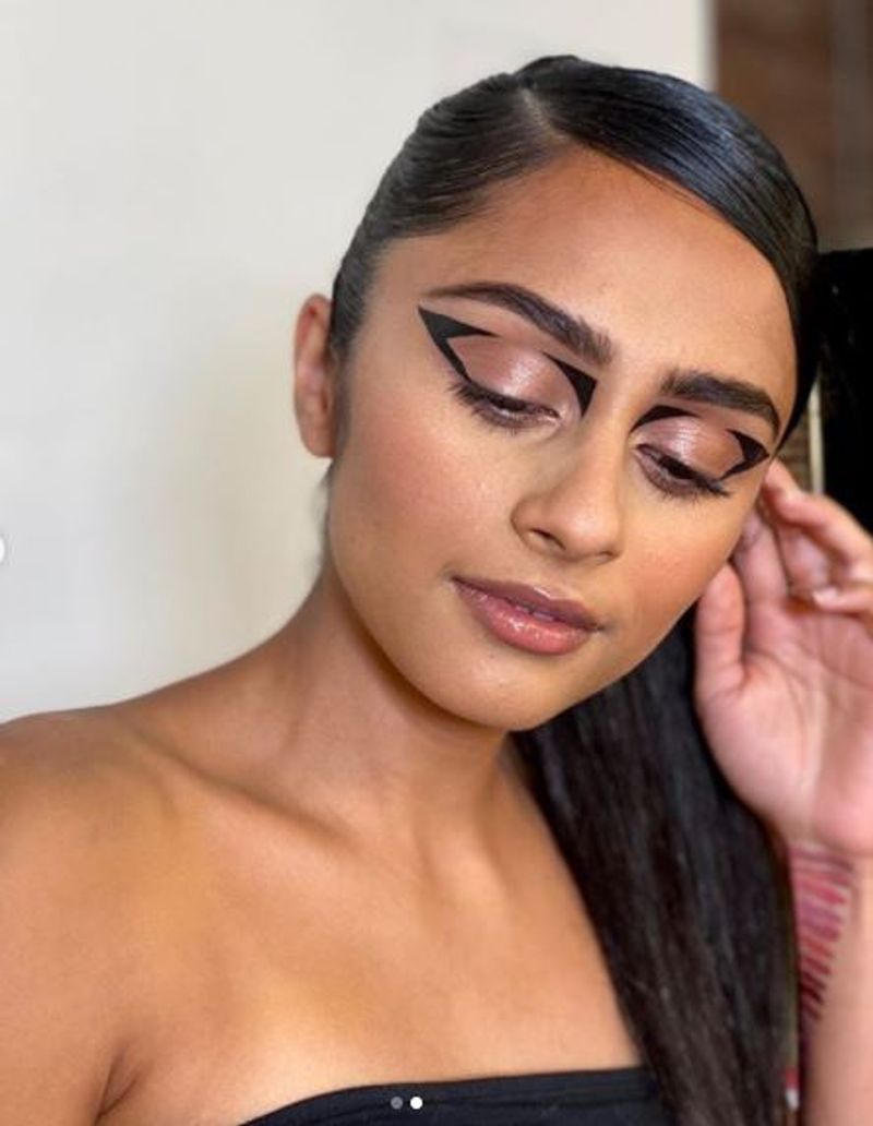super singer pragathi over load hot photos fire in social media