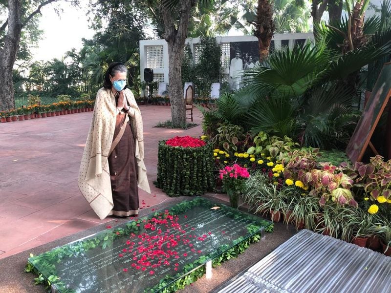 From Darkness To Light Rahul Gandhi Tributes To Indira Gandhi rbj