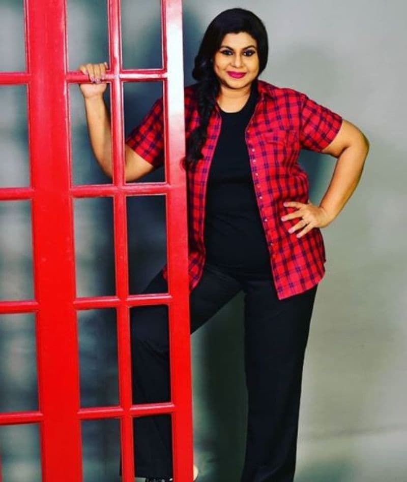 actress vichithra latest modern look photo gallery