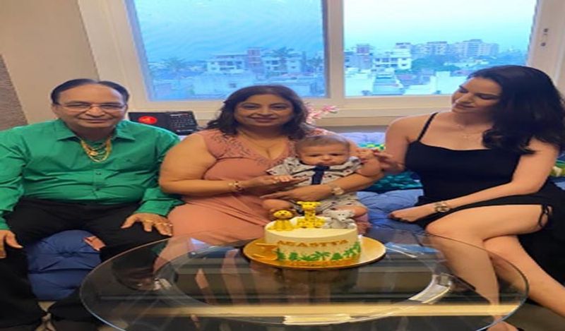 31 अक्टूबर को हार्दिक पंड्या और नताशा के बेटे अगस्त्य के जन्म को तीन महीने पुरे हो गए। पापा से दूर भारत में अगस्त्य ने अपने दादा-दादी और मम्मी के साथ इसे सेलिब्रेट किया। 