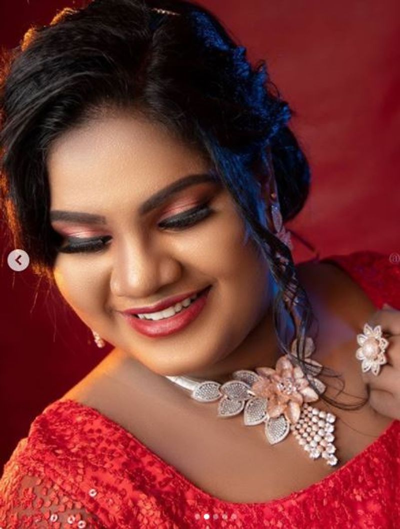 robo shanker daughter indraja stylish photo shoot
