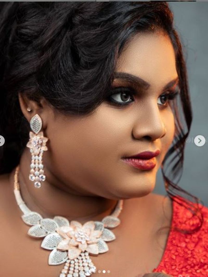 robo shanker daughter indraja stylish photo shoot