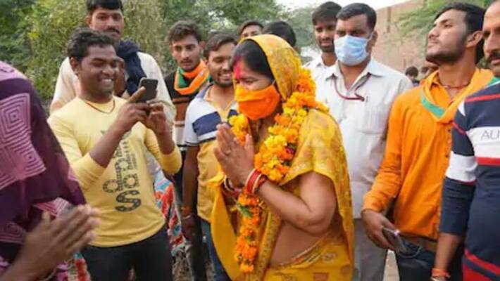 madhya pradesh Assembly By-Election 2020 bjp candidate imrati devi from campaigning over violation of code of conduct kpr madhya pradesh Assembly By-Election 2020 bjp candidate imrati devi from campaigning over violation of code of conduct kpr