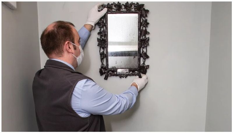 How Mirrors Influence Money And Health Status