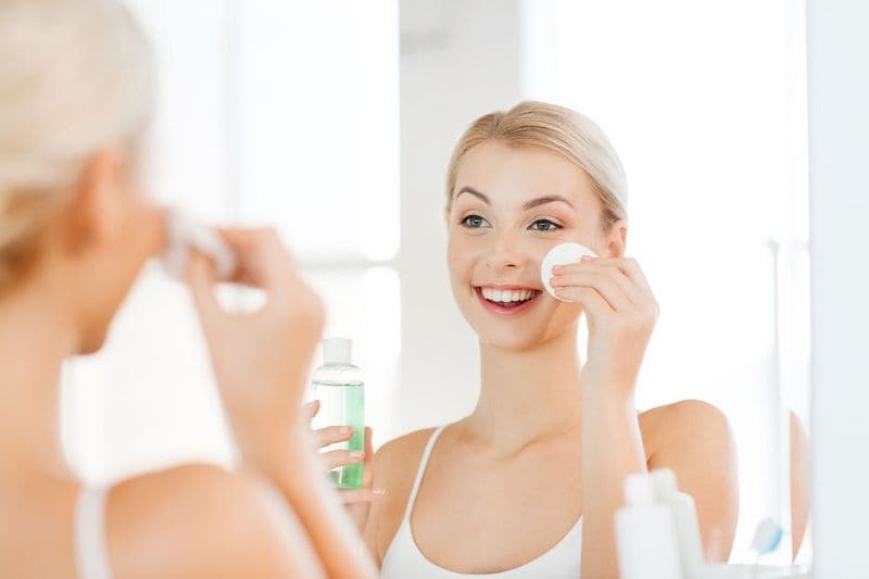 5 skincare tips to follow before and after exercising-SYT