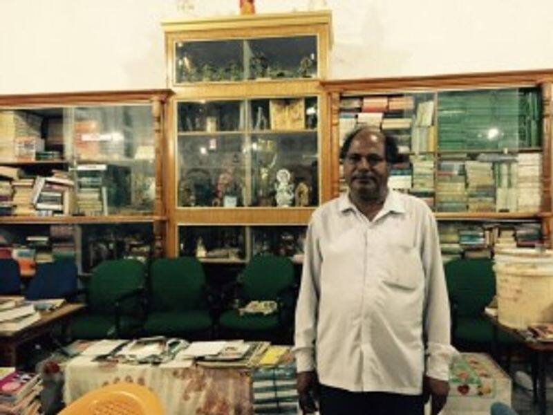 The man who collected more than 70,000 books