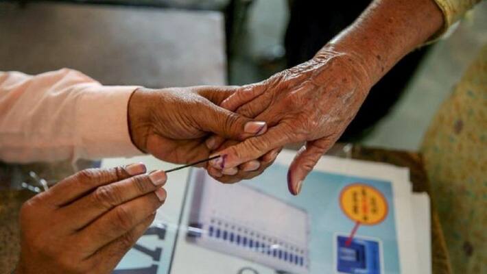 Karnataka bypolls 17.36 voter turnout till 12pm in the state -ymn Karnataka bypolls 17.36 voter turnout till 12pm in the state -ymn