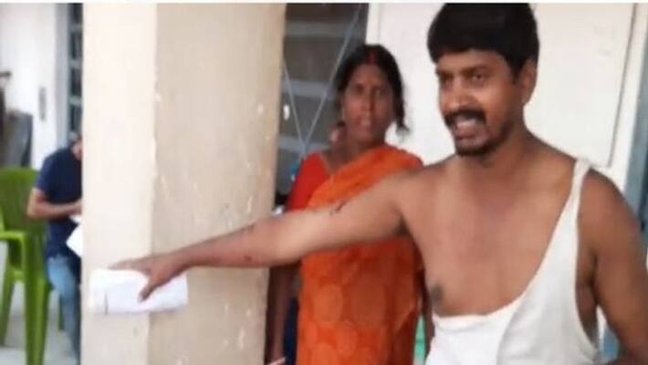 Bihar elections: Lantern raid beaten for not voting, know where the second phase took place ASA Bihar elections: Lantern raid beaten for not voting, know where the second phase took place ASA
