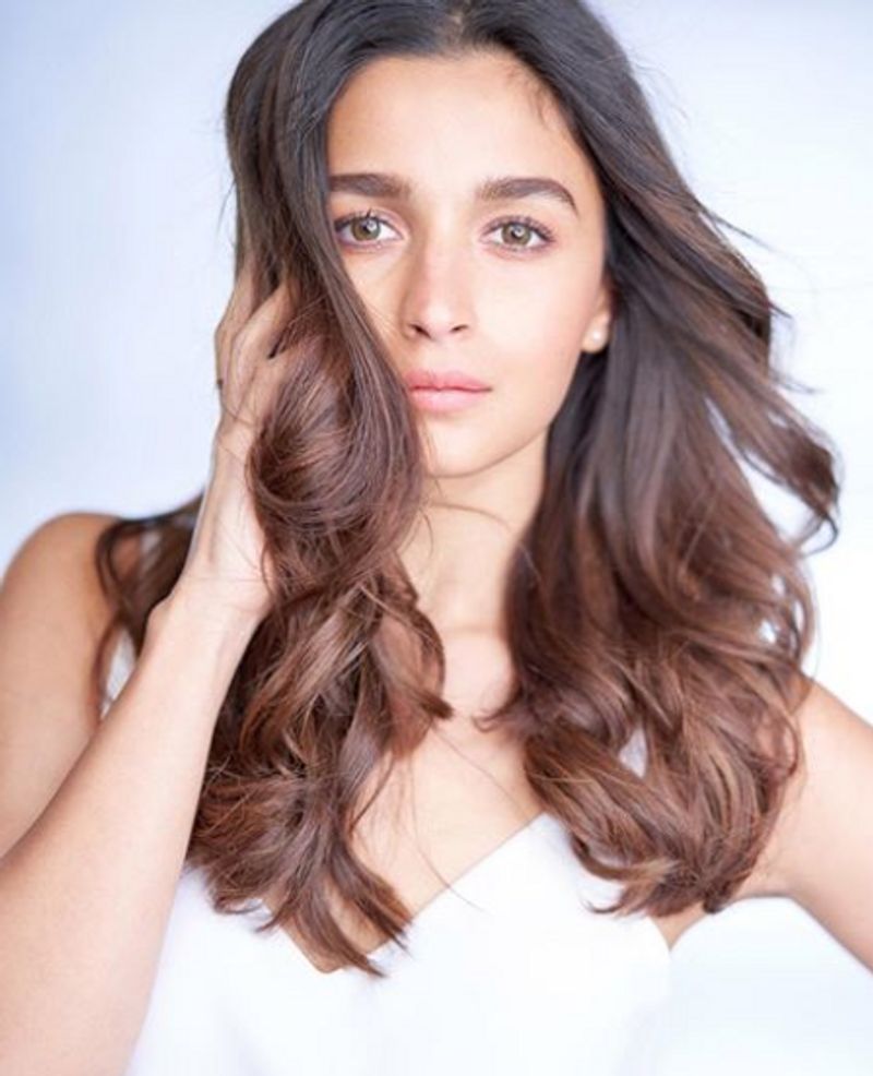 These bollywood actresses including Yami Gautam who never had any plastic surgery