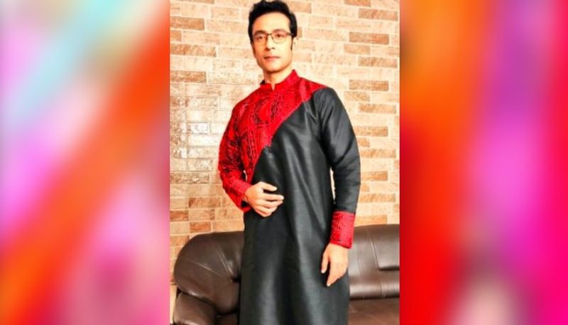 <p>আর রোহিতের হাত ধরে সুখী হোক শ্রীময়ী। বর্তমানে এমনই আর্জিতে ভরে উঠছে স্টারজলসার ইমেল বক্স।</p>