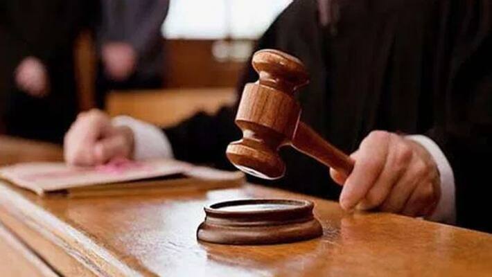 man sentenced to life imprisonment for pushing a pregnant woman down from a running train - bsb man sentenced to life imprisonment for pushing a pregnant woman down from a running train - bsb