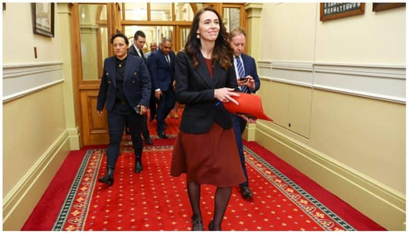 The Prime Minister who stopped her marriage for the people of the country .. The people are important .. Melted Jacinda ardern.