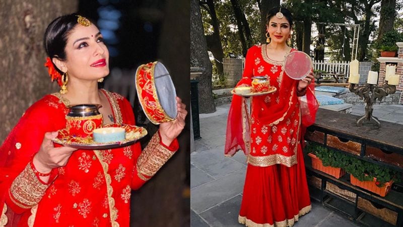 रवीना ने इस दौरान सुर्ख लाल रंग का शरारा पहना था। बालों में गजरा, बड़े-बड़े झुमने और लाल लिपस्टिक में उनका ओवरऑल लुक कमाल का लग रहा था।