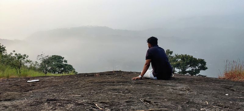 <p>এই স্থানটিতে নুরানাং নামের একটি ঝর্ণাও এবং পাঙ্কং টেং তসো নামের একটি লেক আছে। ঝর্ণা থেকে শুরু করে মন্দির সব কিছুর স্বাদ একসঙ্গে পেতে একবার এখানে যেতেই হবে। </p>