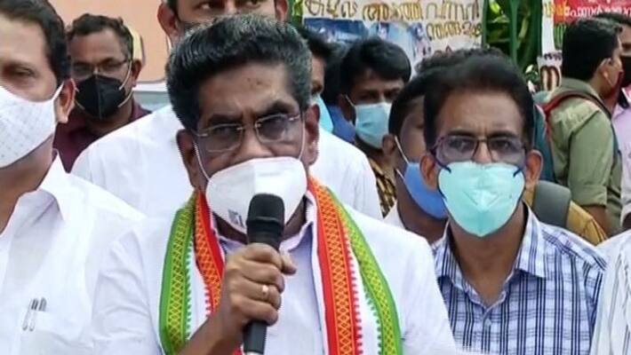 Mullappally Criticizes Kodiyeri child rights Commission and Pinarayi Vijayan Mullappally Criticizes Kodiyeri child rights Commission and Pinarayi Vijayan