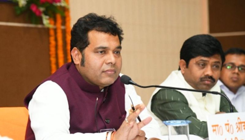 Uttar Pradesh Energy minister Shrikant Sharma cycles his way to office promotes Green Environment campaign