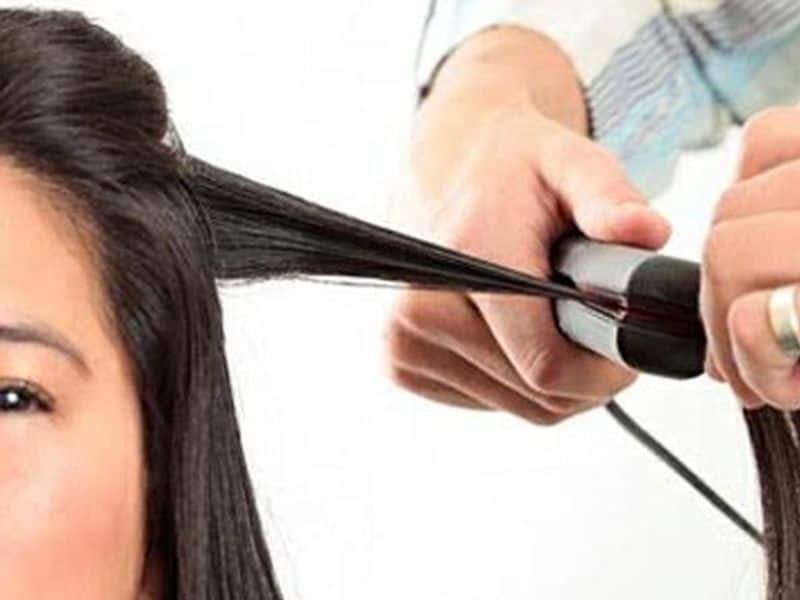 Hair smoothening or hair straightening: Which one should you pick and why?
