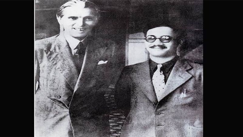 महमूदाबाद रियासत अवध के नवाबों के अधीन हुआ करती थी। 1957 में उनके पिता भारत छोड़कर पाकिस्तान चले गए। हालांकि उनकी बेगम समेत परिवार के कुछ लोग यहीं रह गए।