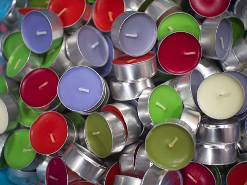Looking for perfumed candles? Select the best one as per your zodiac sign