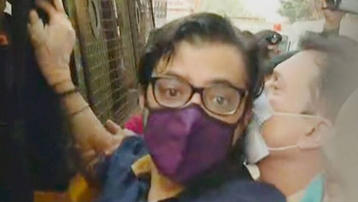 Bombay hc refuse bail to arnab goswami Maharashtra governor concerned his health bsm Bombay hc refuse bail to arnab goswami Maharashtra governor concerned his health bsm
