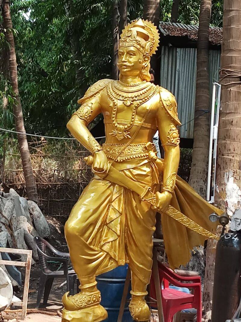 Madurai Bronze statue for Muttaraiyar ... DMK MLA confuses Kuttaya ..! Mustard block people ..!