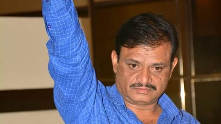 Karnataka bypolls Munirathna continues to lead in RR Nagar with 16,575 votes -ymn Karnataka bypolls Munirathna continues to lead in RR Nagar with 16,575 votes -ymn