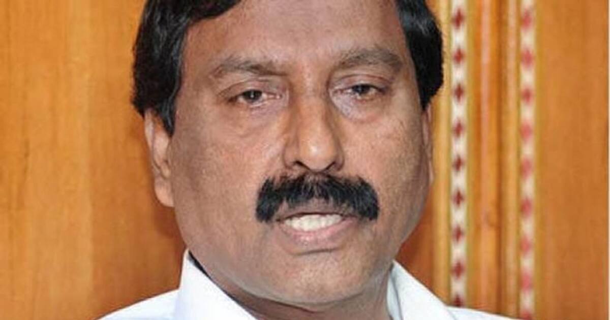 ஆளும் கட்சியை எதிர்த்து திமுகவினர் பேசினால் ஒரு பக்கம் மீசையை எடுக்க தயார் - அதிமுக மாநில செயலாளர் ஆவேசம்