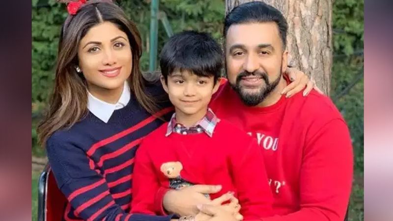 उनका कहना है कि वो सिर्फ एक शर्त पर ही ये अंगूठी अपनी बहू को देंगी। स्पॉटब्वॉय की एक रिपोर्ट की मानें तो शिल्पा अपनी बहू को ये अंगूठी तभी देंगी जब वो उनके साथ अच्छा बिहेव करेगी।