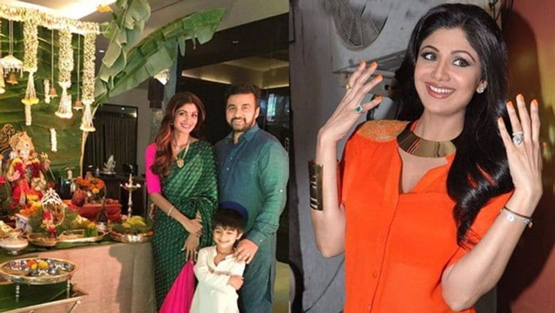 एक्ट्रेस ने एक पुराने वीडियो में मजाक- मजाक में कहा था कि राज कुंद्रा ने उन्हें 5 कैरेट की डायमंड रिंग के साथ प्रपोज किया था लेकिन उन्होंने हां तभी कहा था, जब राज ने उन्हें वेडिंग रिंग इससे बड़ी देने का वादा किया था।