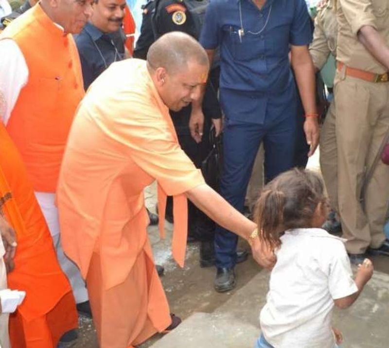 वनटांगिया गांवो में आज सभी के पास अपना सीएम योजना का पक्का आवास, कृषि योग्य भूमि, आधारकार्ड, राशनकार्ड, रसोई गैस है। बच्चे स्कूलों में पढ़ रहे हैं, पात्रों को वृद्धा, विधवा, दिव्यांग आदि पेंशन योजनाओं का लाभ मिल रहा है।