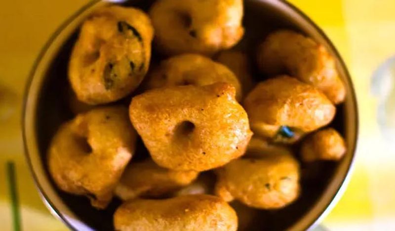 सही जवाब है वडा।
