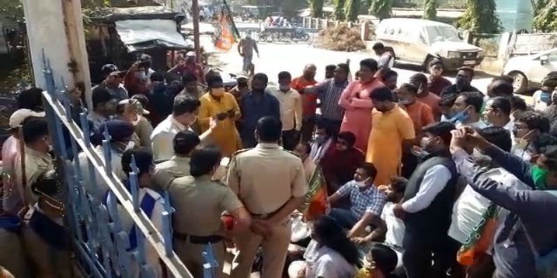 Clash between BJP supporters and police at Kharagpur ASB