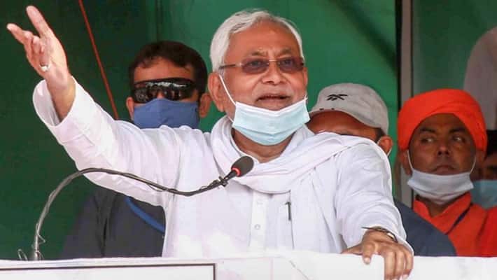 Bihar RJD to boycott oath-taking ceremony of Nitish Kumar-dnm Bihar RJD to boycott oath-taking ceremony of Nitish Kumar-dnm