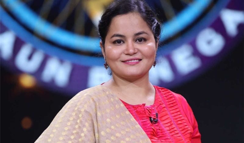 अमिताभ ने नाजिया से 7 करोड़ रुपए के जैकपॉट क्वेश्चन के लिए जो सवाल पूछा वो आखिर क्या था? और क्या आपको इस सवाल का सही जवाब मालूम है? तो चलिए सबसे पहले आपको बताते हैं कि अमिताभ द्वारा 7 करोड़ रुपए के लिए पूछा गया सवाल के बारे में...