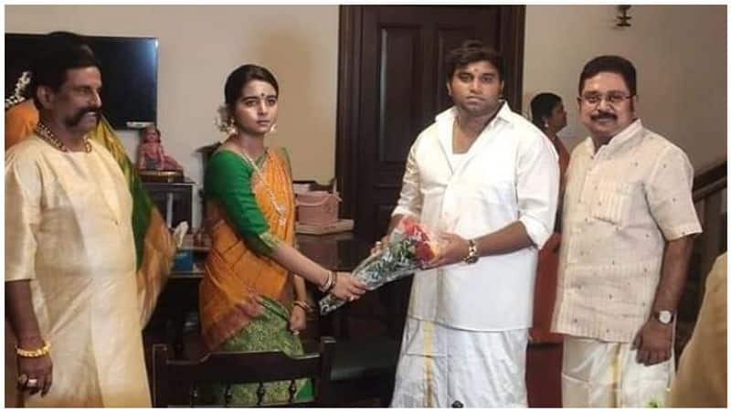 ttv dhinakaran daughter marriage at annamalaiyar temple