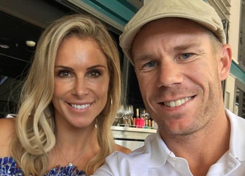 Ausi cricketer david warner does love making in previeous night of the match, viral questuon asked spb