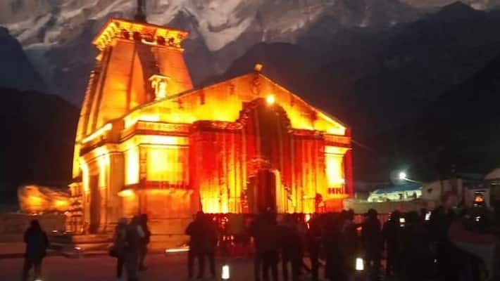 Broadcast of Narendra Modi visit to Kedarnath, giant screens at temples bpsb Broadcast of Narendra Modi visit to Kedarnath, giant screens at temples bpsb