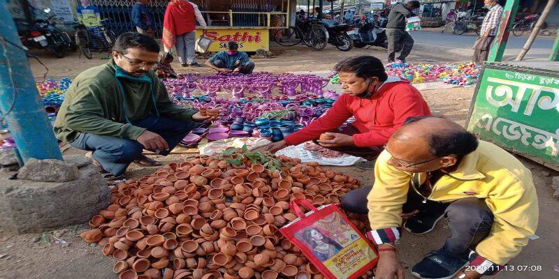 The Prime Minister also made it a point to give stress to local products and market them globally. He called it ‘Vocal for local’.