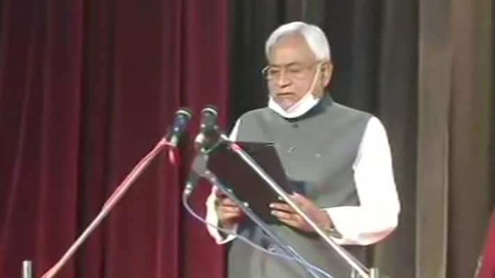 Bihar Govt formation, Nitish Kumar takes oath with two BJP deputy CM ALB Bihar Govt formation, Nitish Kumar takes oath with two BJP deputy CM ALB