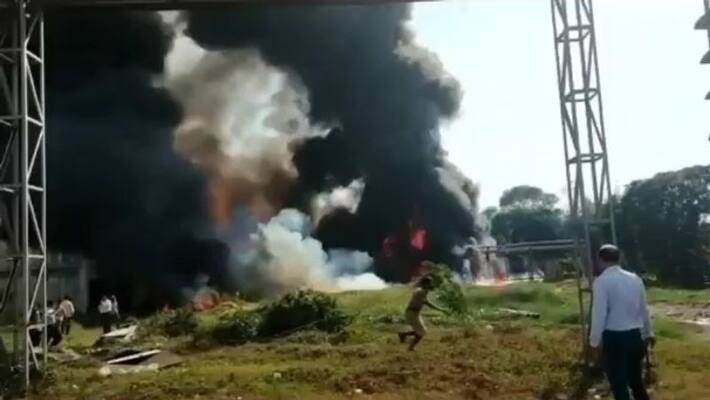 Massive fire breaks out in a factory at Burdwan BTG Massive fire breaks out in a factory at Burdwan BTG