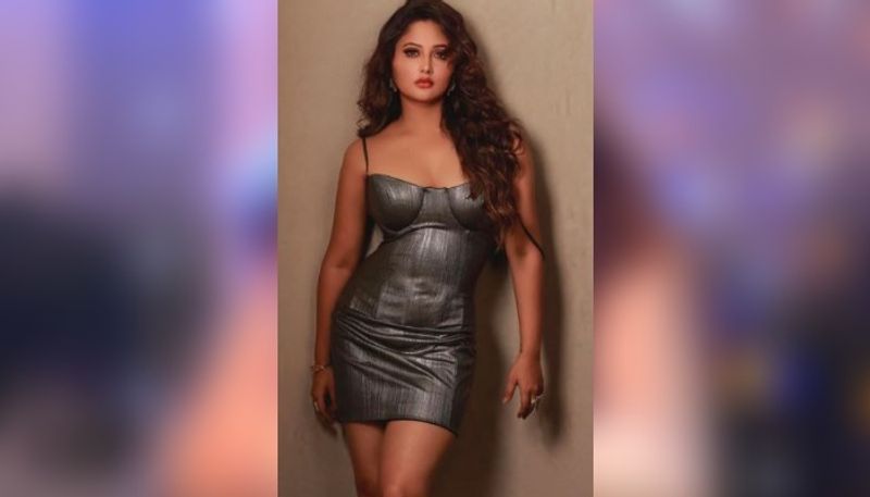 Rashami Desai raises the temperature with her metallic look ADB