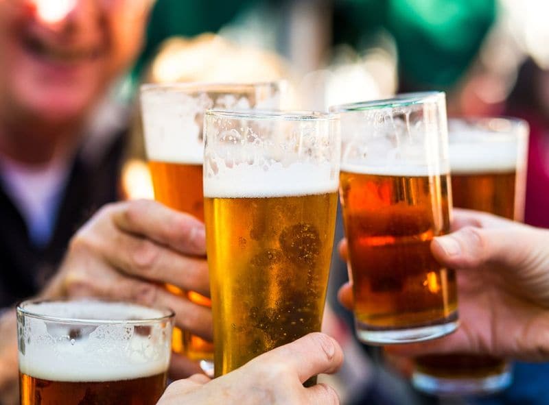 Beer sales dropped in GHMC due to corona lns