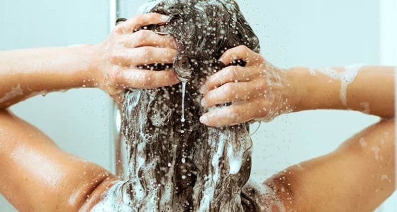 Itchy Scalp problem in winter get rid of this infection in an easy way BDD